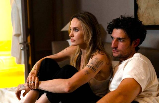 COUTURE-FIRST-LOOK-ANGELINA-JOLIE