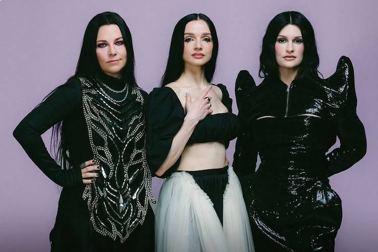 POPPY, AMY LEE, COURTNEY LAPLANTE - End of You