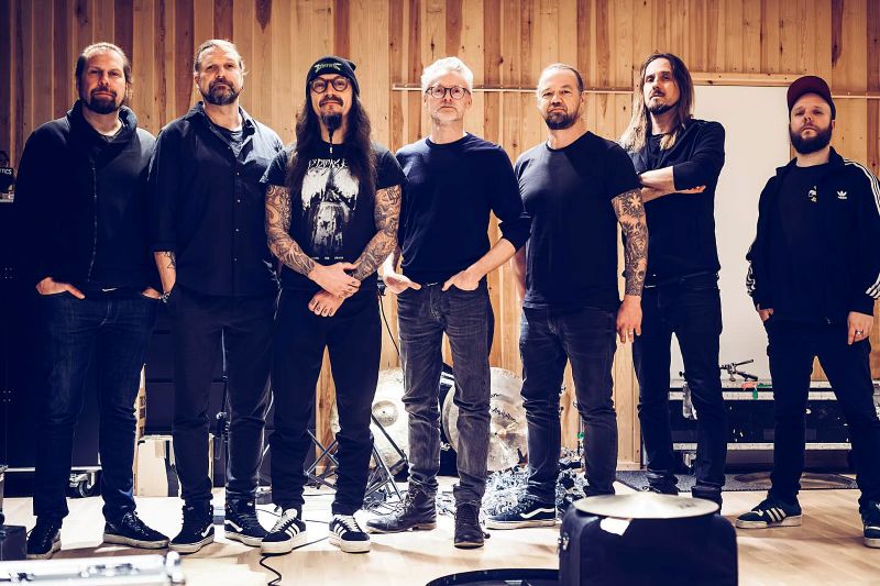 Οι Amorphis στα Hansen Studios με τον παραγωγό τους Jacob Hansen