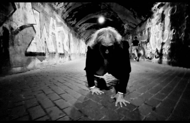 Paradox Obscur-Still photo-Video-Like A Freak-1 Paradox Obscur-Still photo-Video-Like A Freak-1