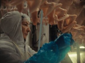 01_PAVANE - 3 - Cora à la chaîne-Athens Short Film Festival