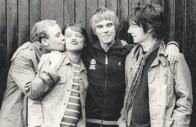 Mani Stone Roses