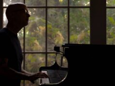 Moby: Ακούσαμε το 23ο studio album με τίτλο ‘Future Quiet’ Future Quiet-artwork-Moby (1)