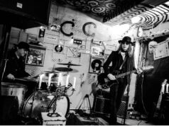 Two Headed: κυκλοφόρησε το Fear Nothing My Love 24/4 two headed band photo